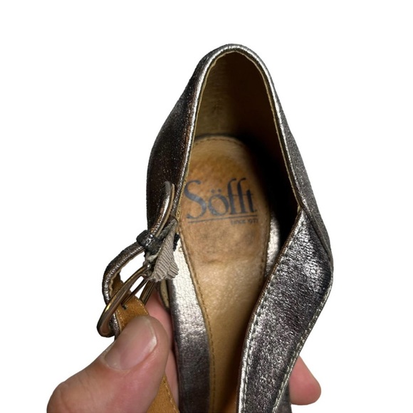 Sofft Metallic Gold Silver T-Strap Sandals Heels Women's Size 8.5 Comfort Shoes - Picture 6 of 9